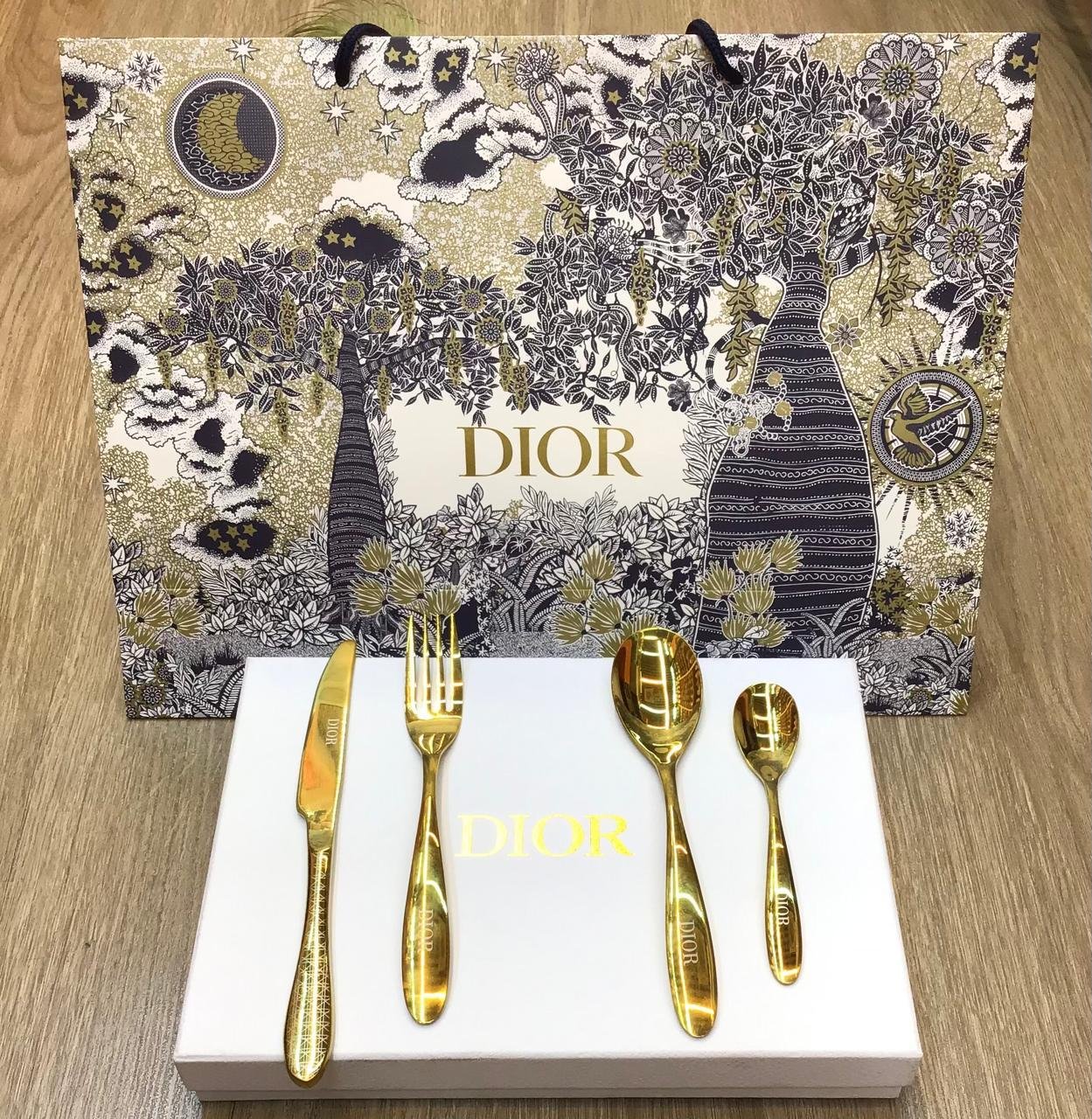 cutlery set for one person, Gold or Silver color. - Dior Cutlery | Aleppo Gift UAE